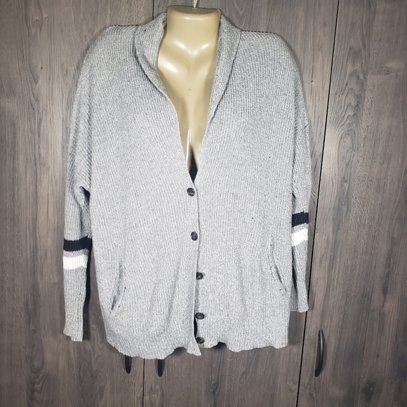 American Eagle Outfitters Sweaters - American Eagle Womens XL Sweater